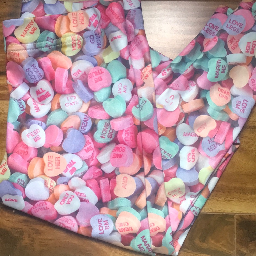Blackmilk High Waisted Leggings Candy Hearts